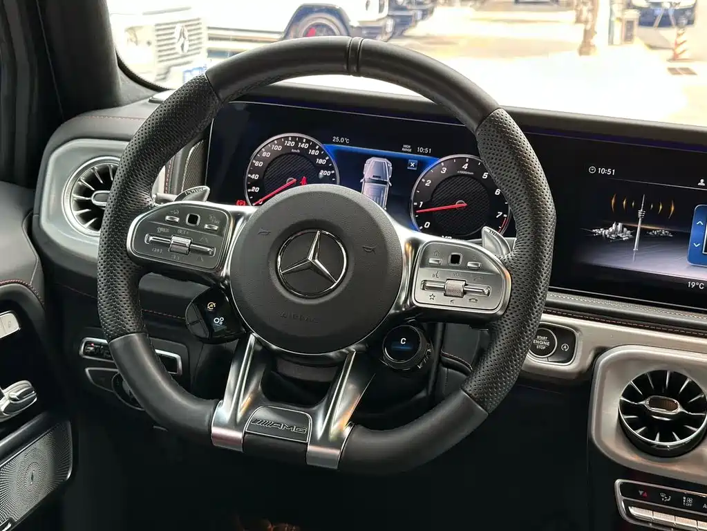 Mercedes-Benz G-Class AMG 2023 — фото 15