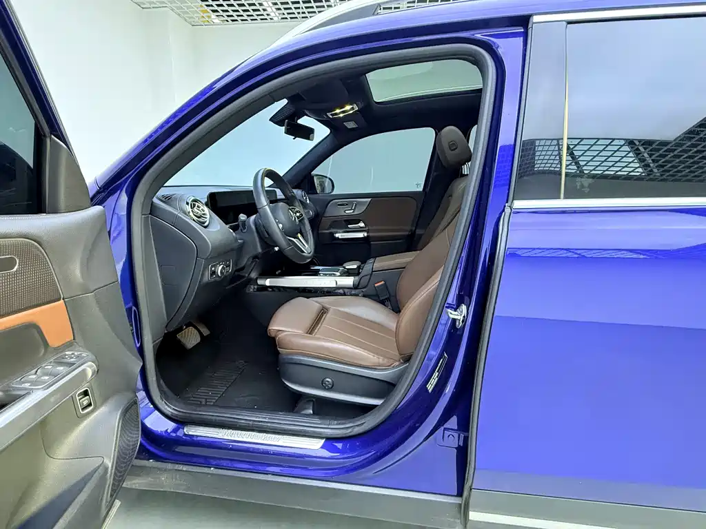 Mercedes-Benz GLB 2020 — фото 13
