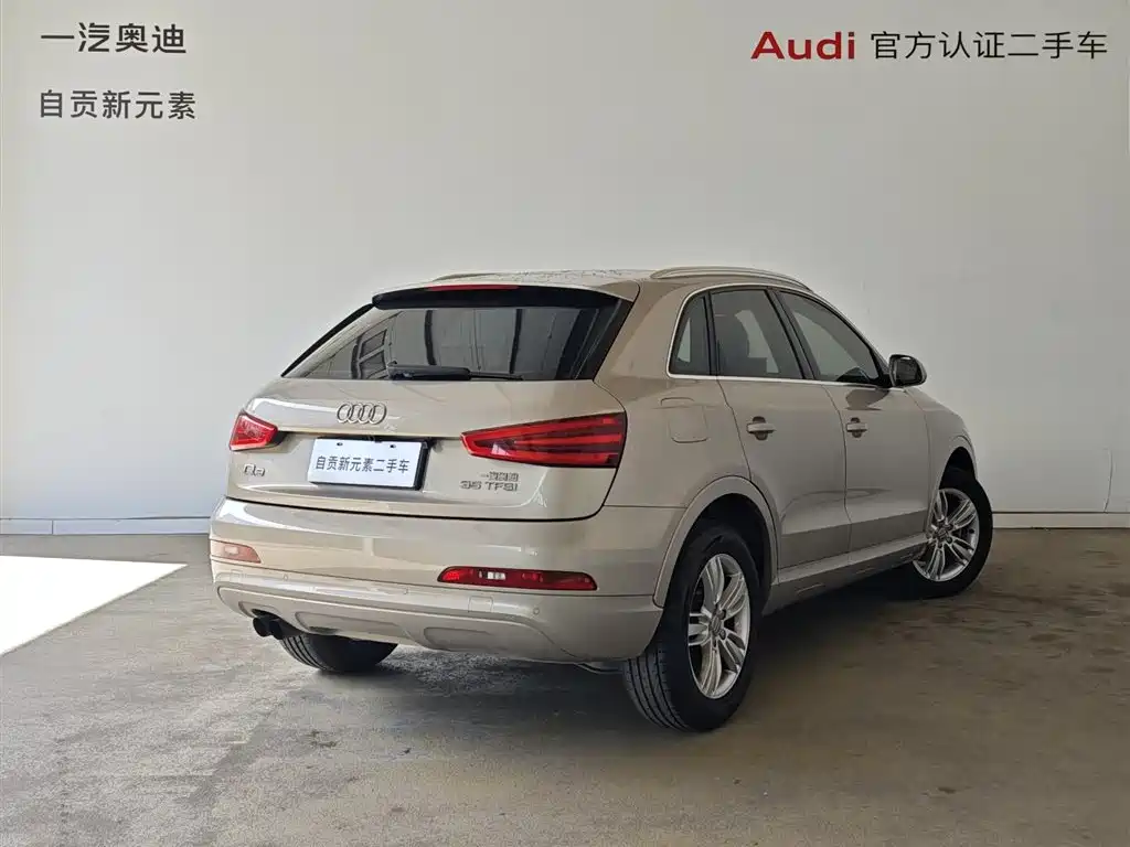 Audi Q3 2014 — фото 3