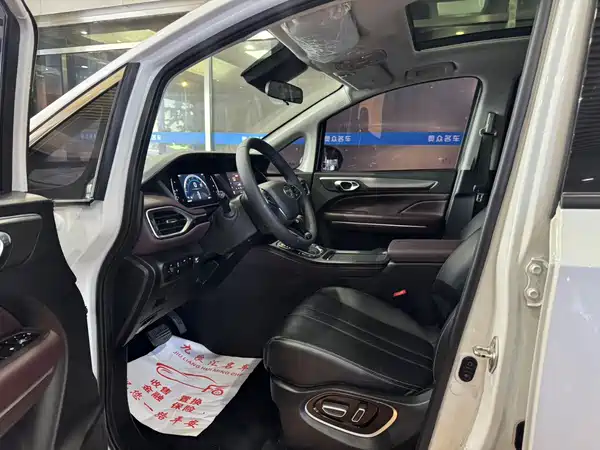 GAC Trumpchi M6 2022