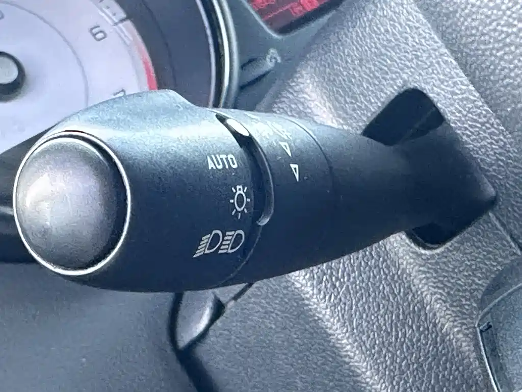 Peugeot 408 2014 — фото 14