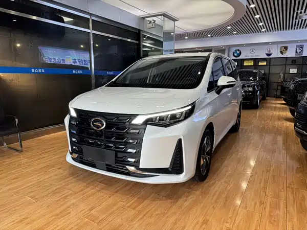 GAC Trumpchi M6 2022