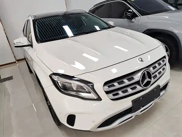 Mercedes-Benz GLA 2018