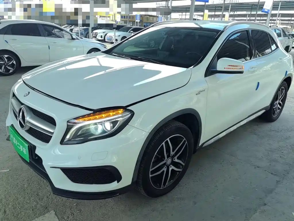 Mercedes-Benz GLA 2016 — фото 1