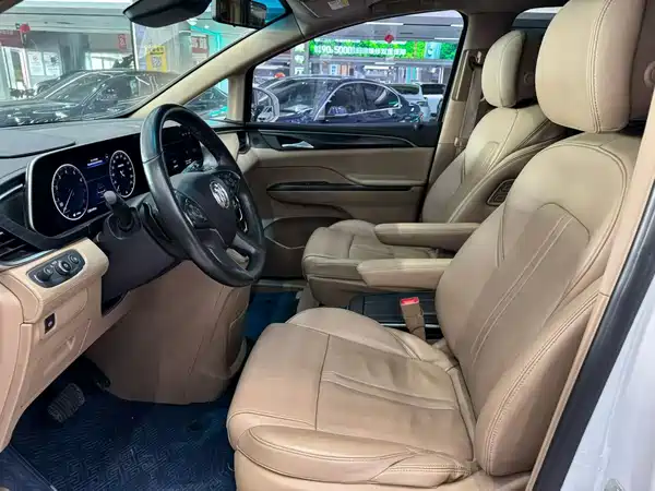 Buick GL8 2021