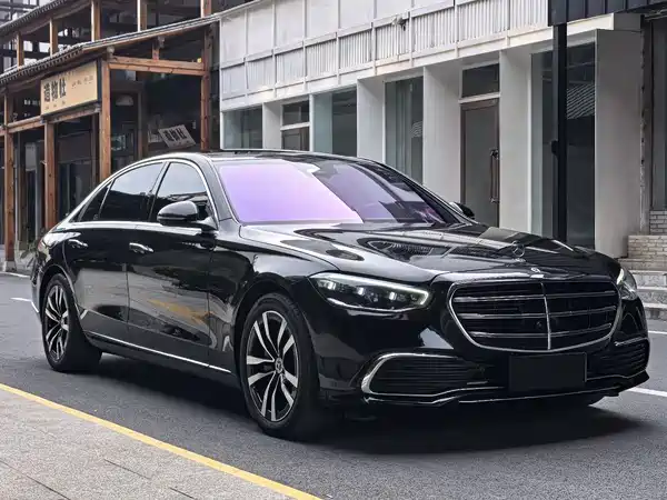 Mercedes-Benz S-Class 2023