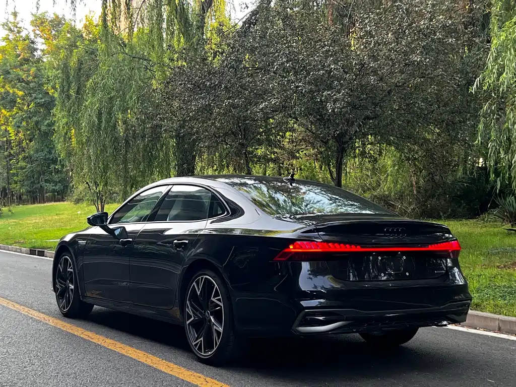 Audi A7L 2026 — фото 14