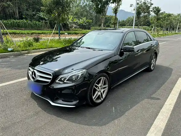 Mercedes-Benz E-Class 2015