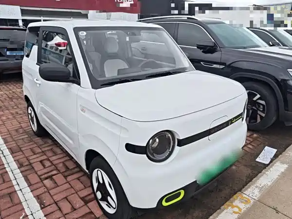 Geely Galaxy Panda 2025