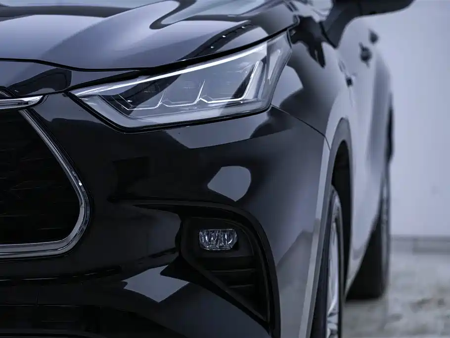 Toyota Highlander 2021 — фото 9