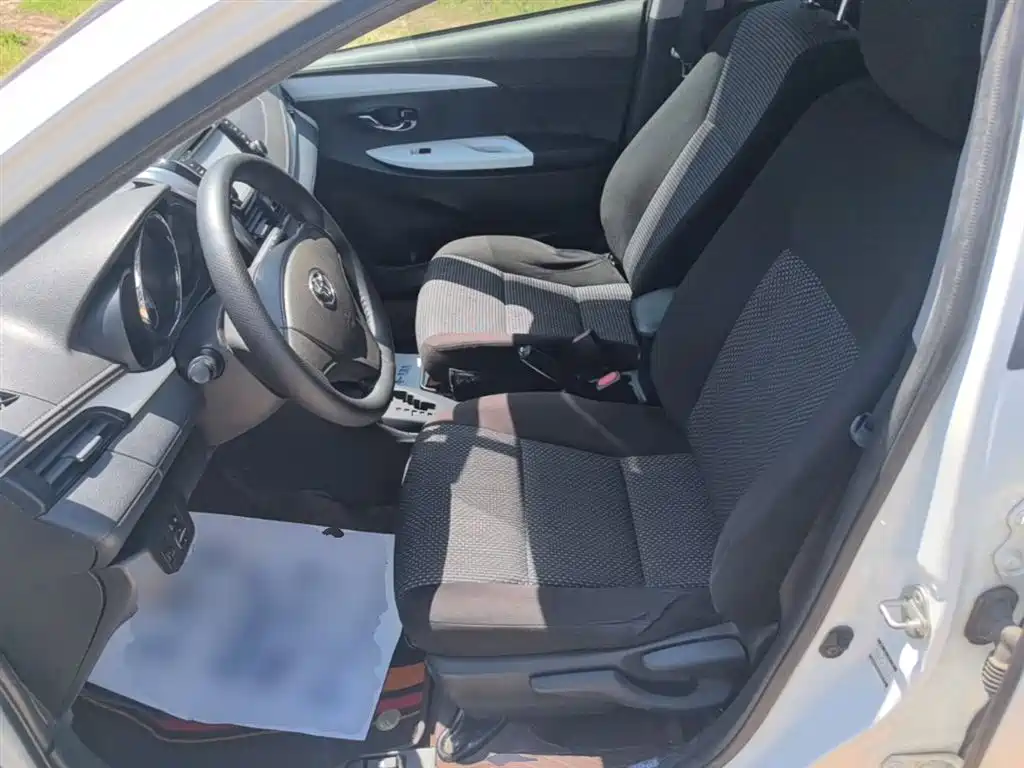 Toyota Vios 2016 — фото 15