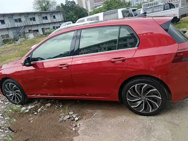 Volkswagen Golf 2022