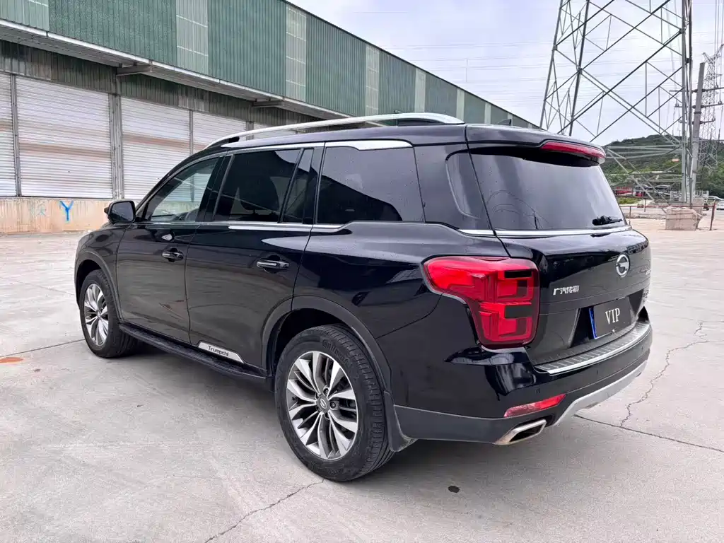 GAC Motor Trumpchi GS8 2018 — фото 9