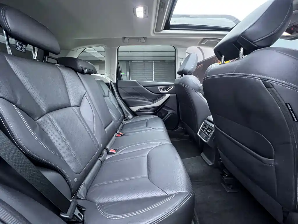 Subaru Forester 2022 — фото 19
