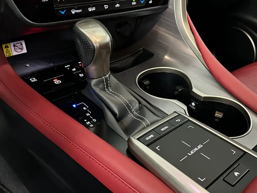 Lexus RX 2020 — фото 14