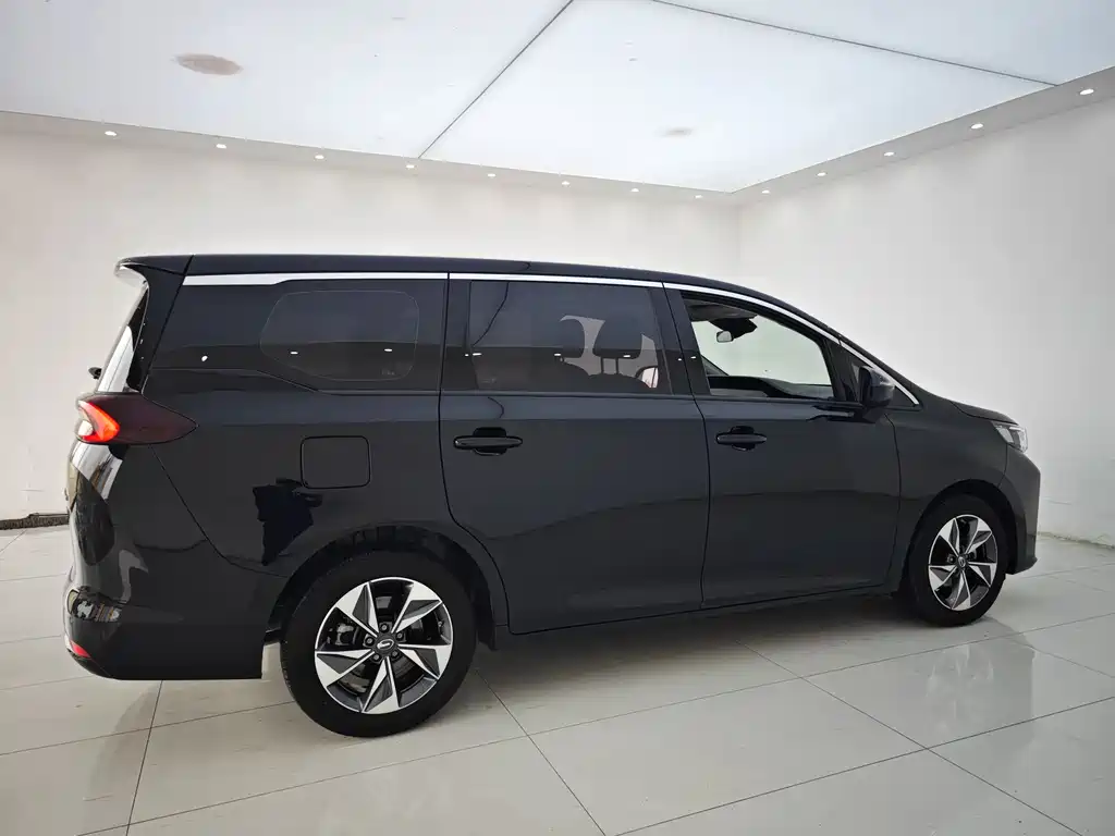 GAC Motor Trumpchi M6 2024 — фото 20