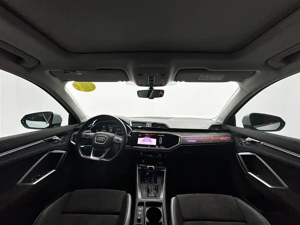 Audi Q3 2022 — фото 18