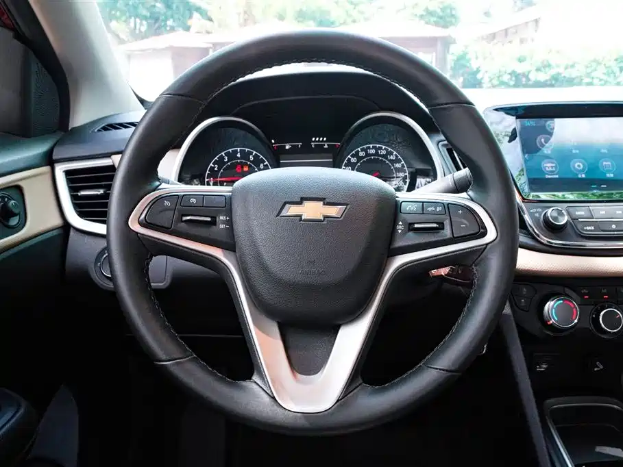 Chevrolet Monza 2020 — фото 10