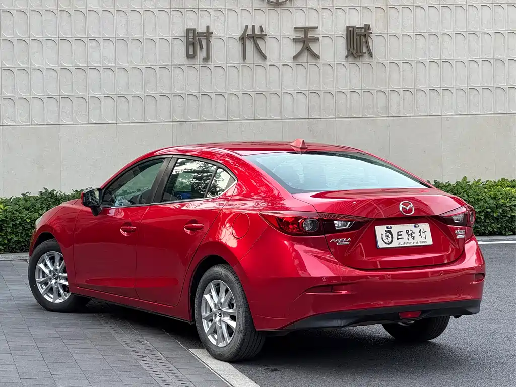 Mazda 3 Axela 2014 — фото 23