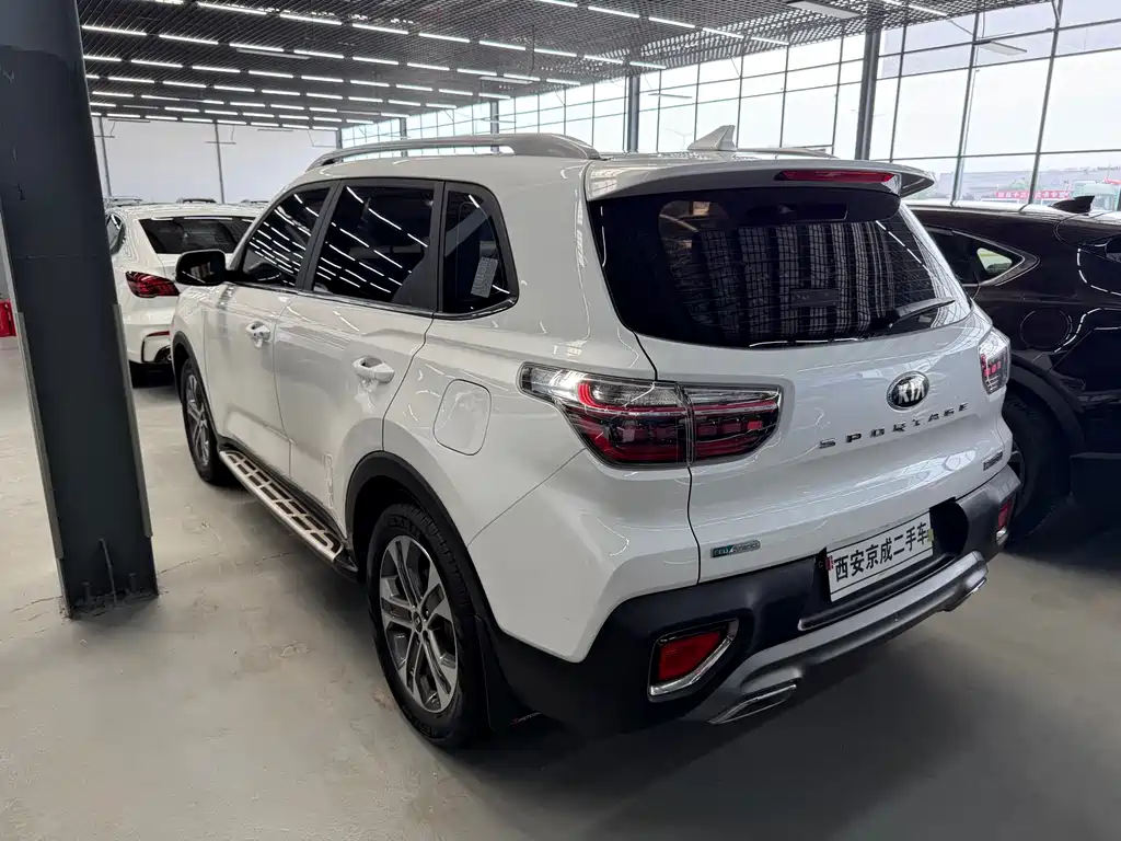 Kia Sportage 2018 — фото 16