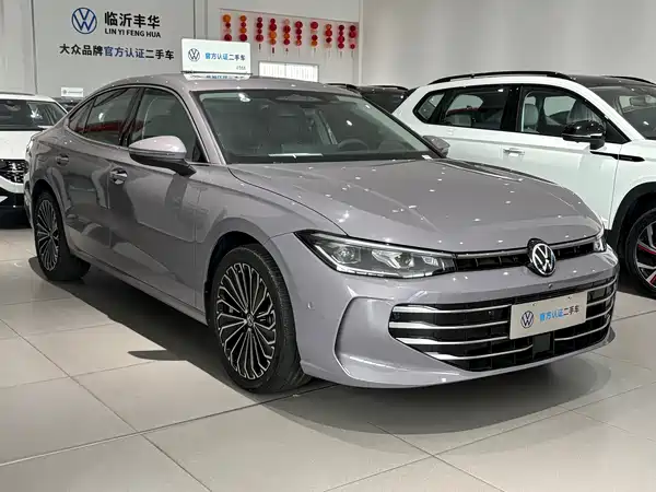 Volkswagen Passat 2024