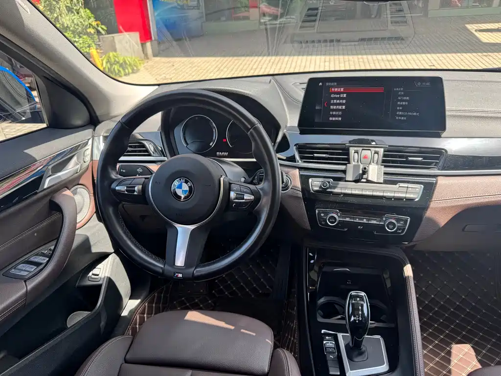 BMW X2 2022 — фото 7