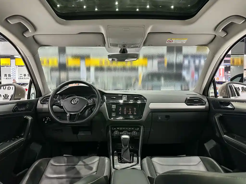 Volkswagen Tiguan L 2018 — фото 7