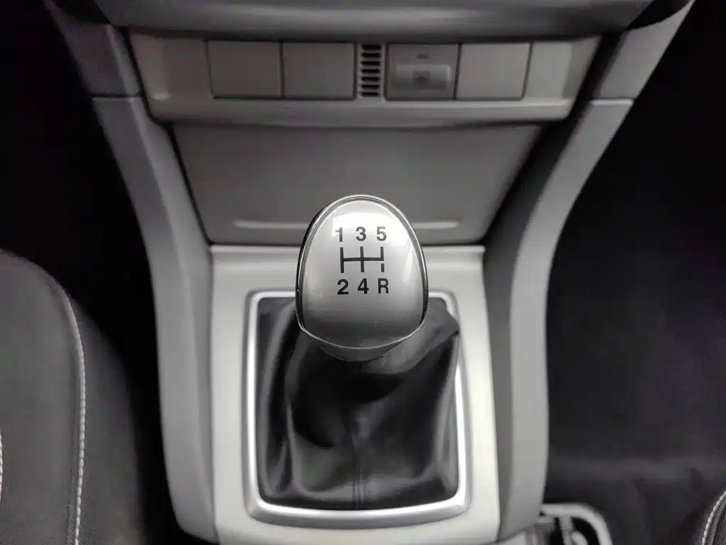 Ford Focus 2013 — фото 13