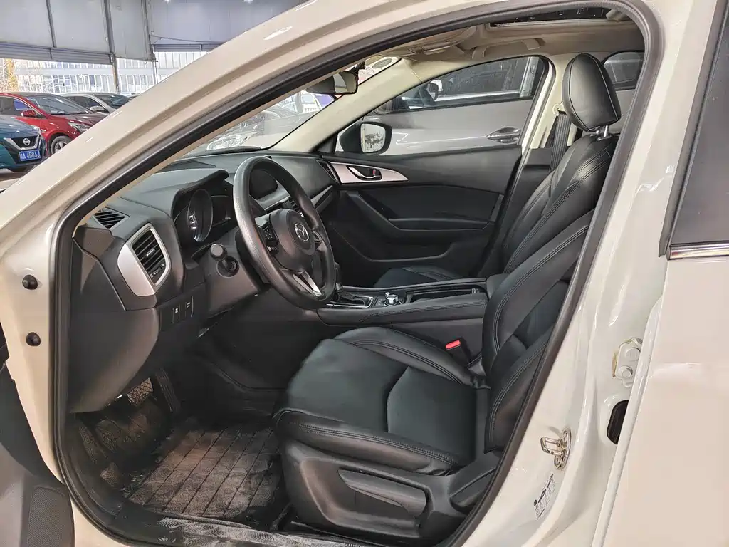 Mazda 3 Angkesela 2018