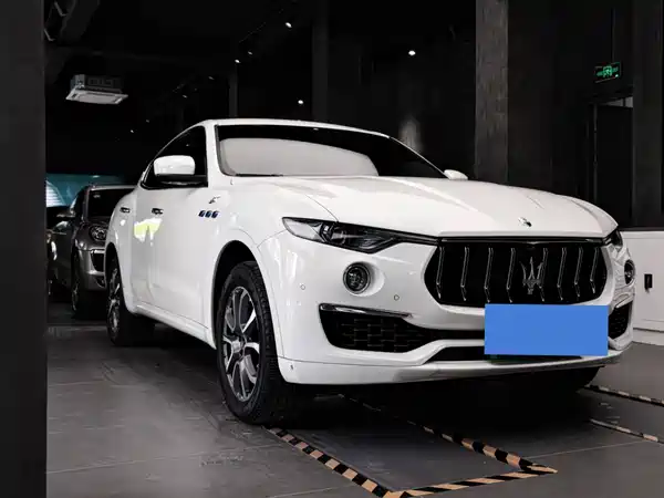 Maserati Levante 2022