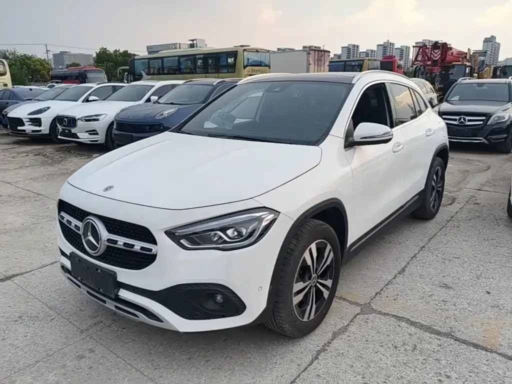 Mercedes-Benz GLA 2022 — фото 2