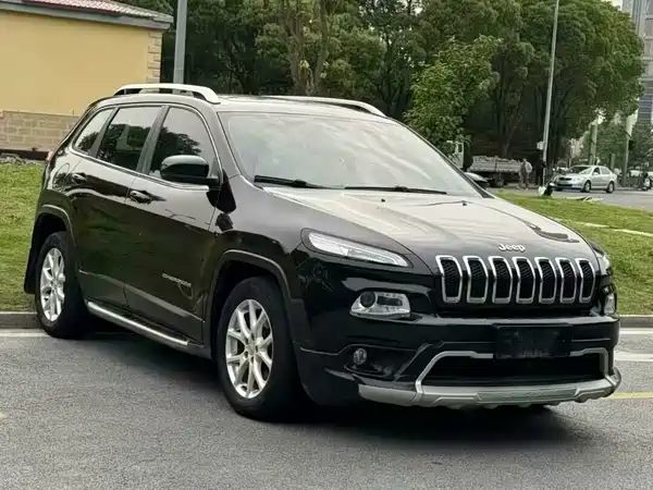 Jeep Cherokee 2016