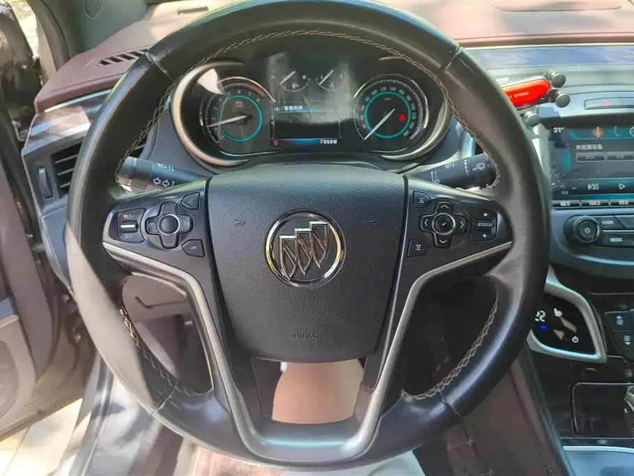 Buick LaCrosse 2014 — фото 15