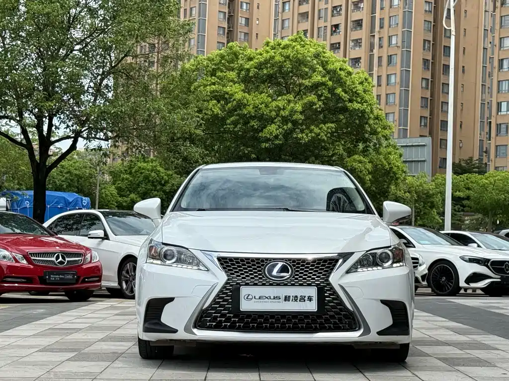 Lexus CT 2018