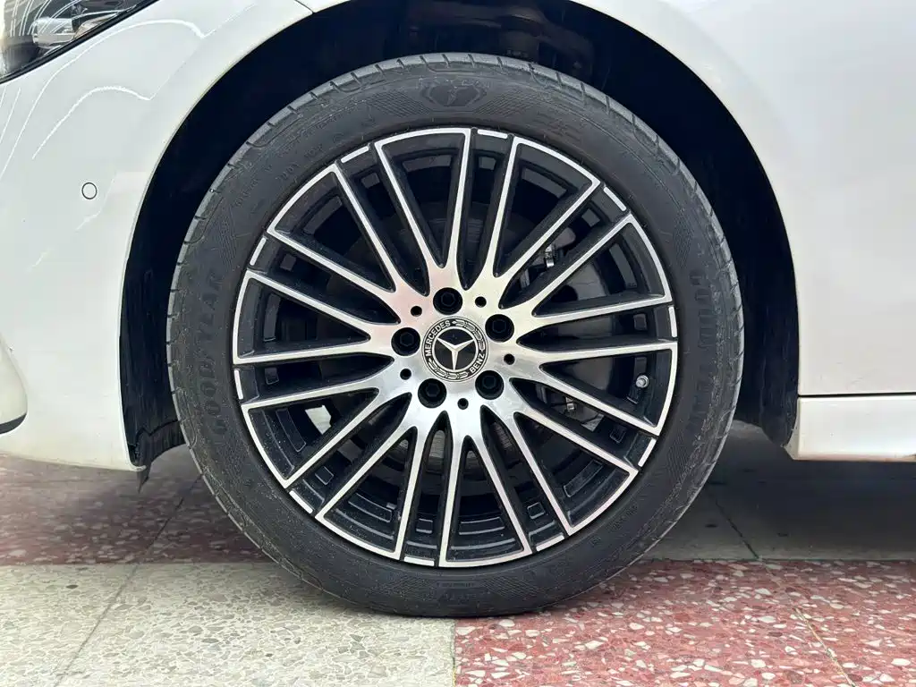 Mercedes-Benz C-Class 2022 — фото 25