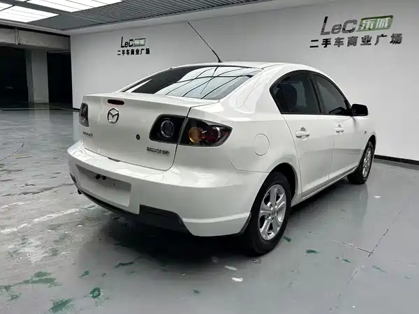 Mazda 3 2012
