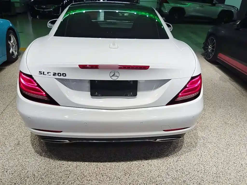 Mercedes-Benz SLC 2017 — фото 6