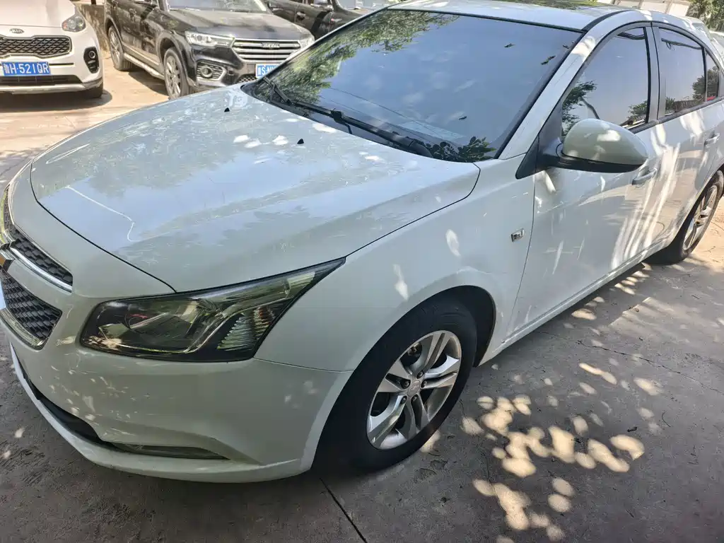 Chevrolet Cruze 2015 — фото 3