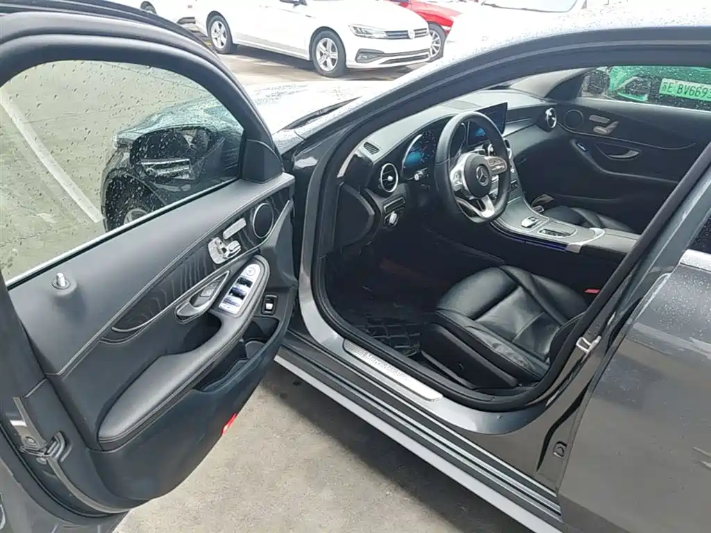 Mercedes-Benz C-Class 2020 — фото 16