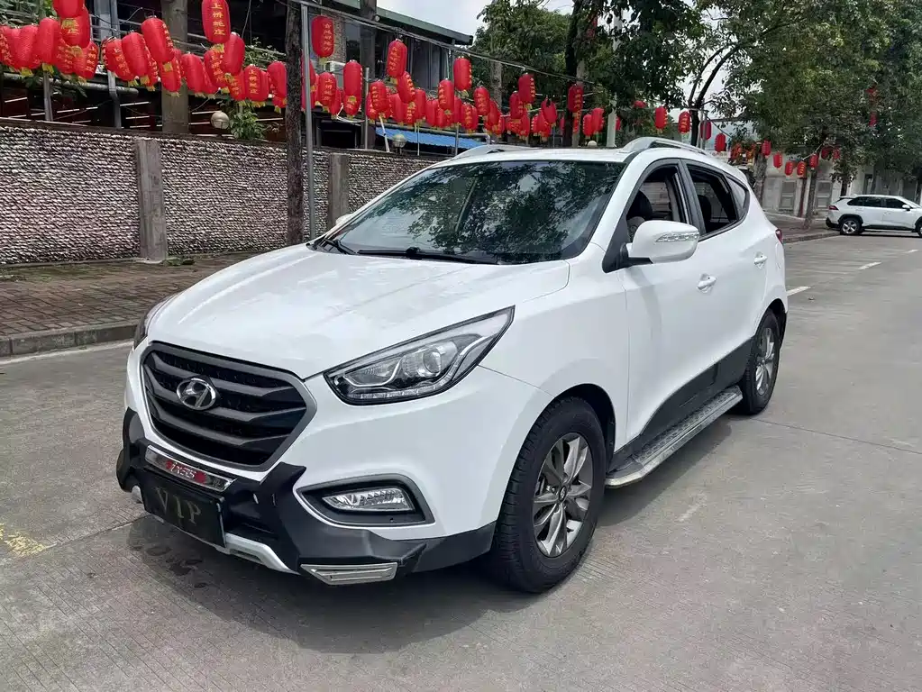 Hyundai ix35 2015 — фото 1
