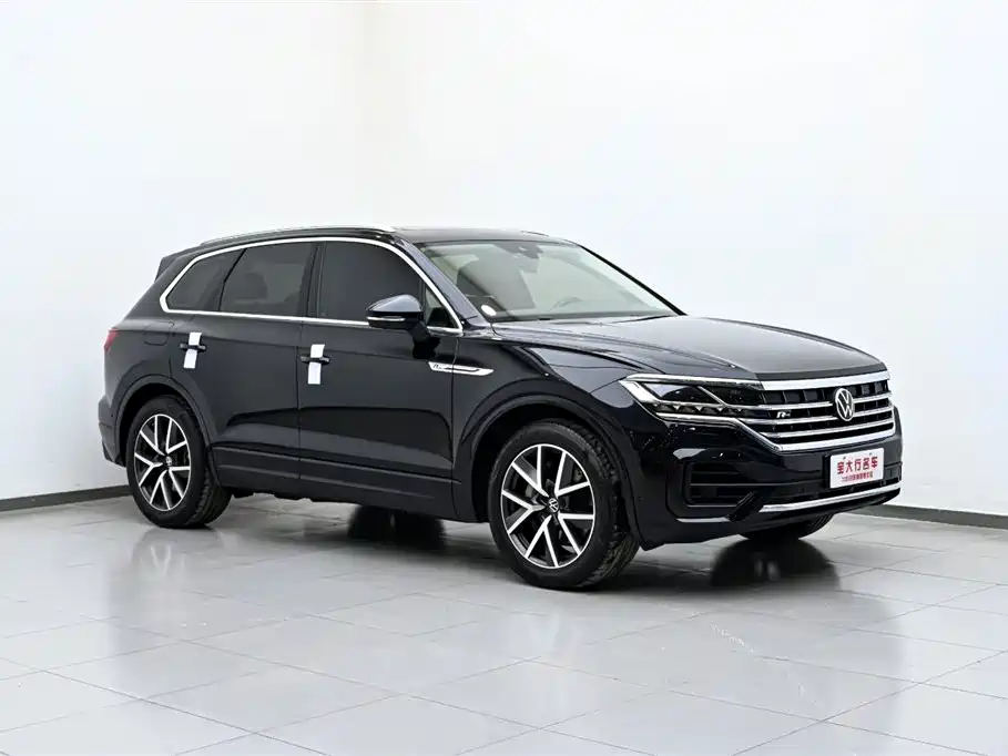 Volkswagen Touareg 2021 — фото 4