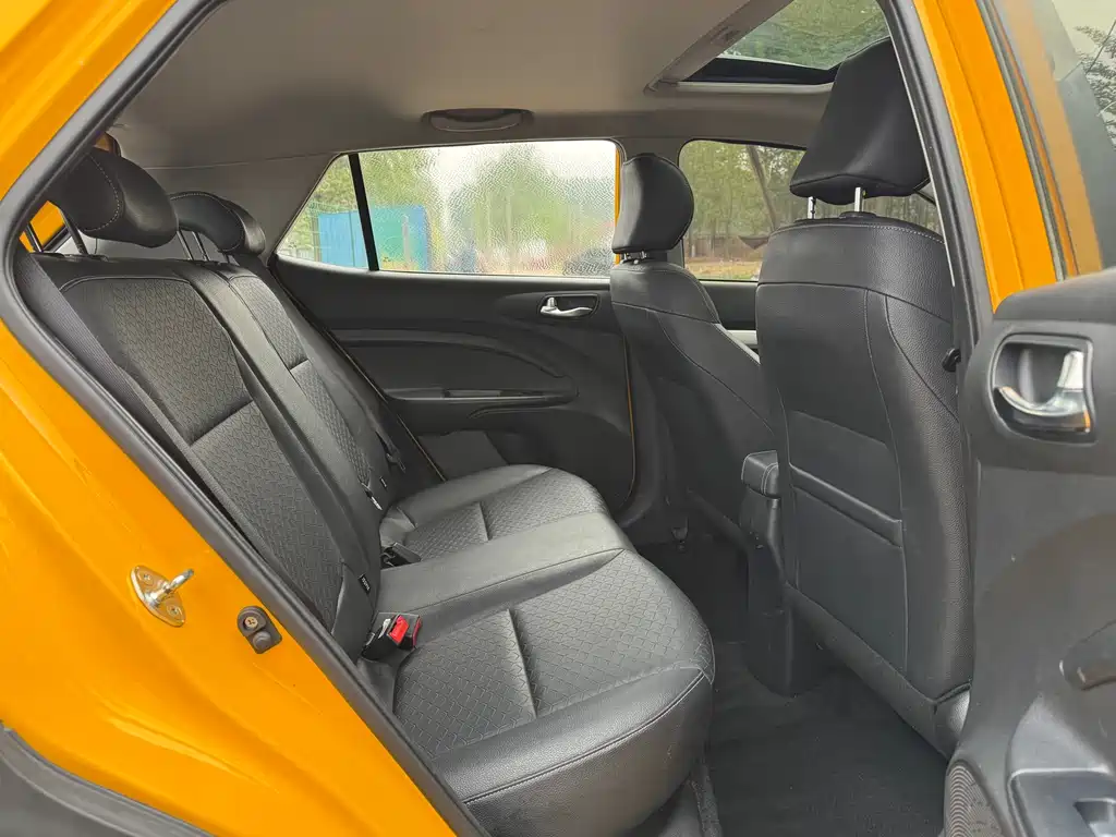 Kia KX1 2019 — фото 13