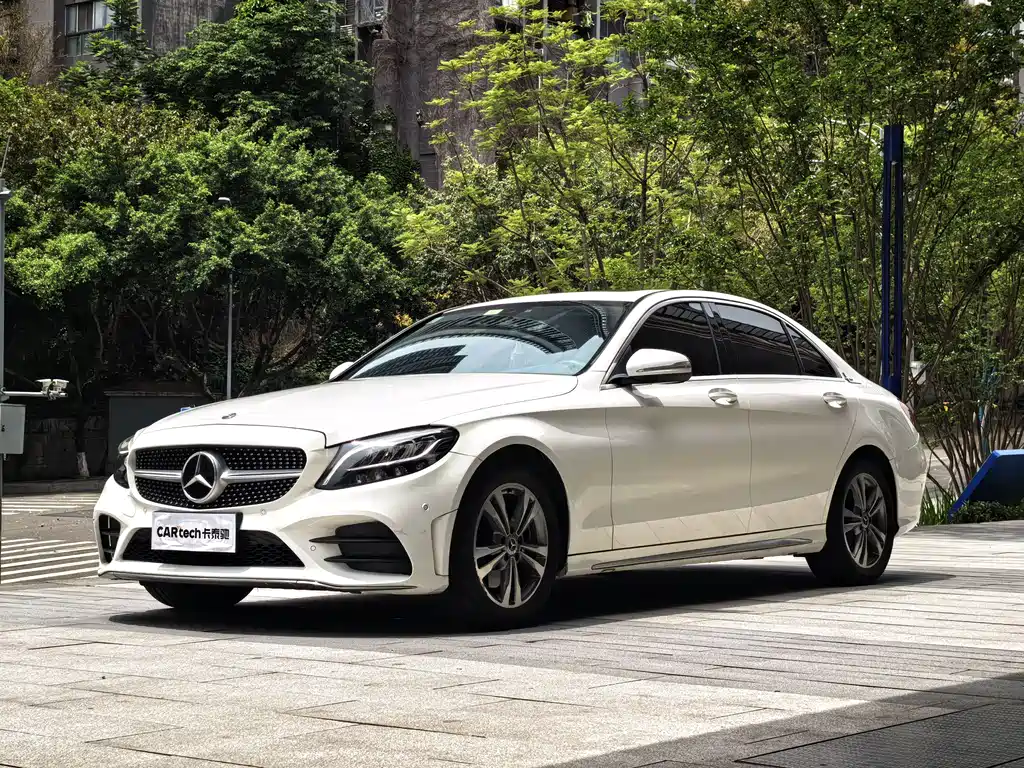 Mercedes-Benz C-Class 2019 — фото 1