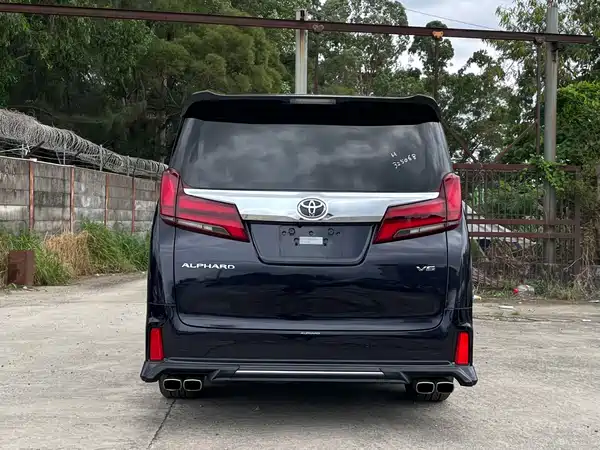 Toyota Alphard 2018