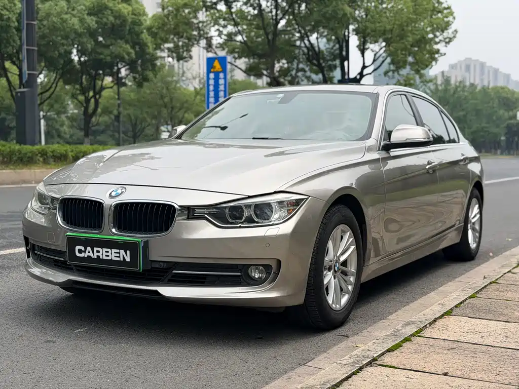 BMW 3 Series 2013 — фото 1