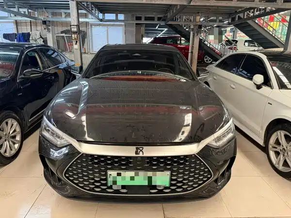 BYD Han 2024
