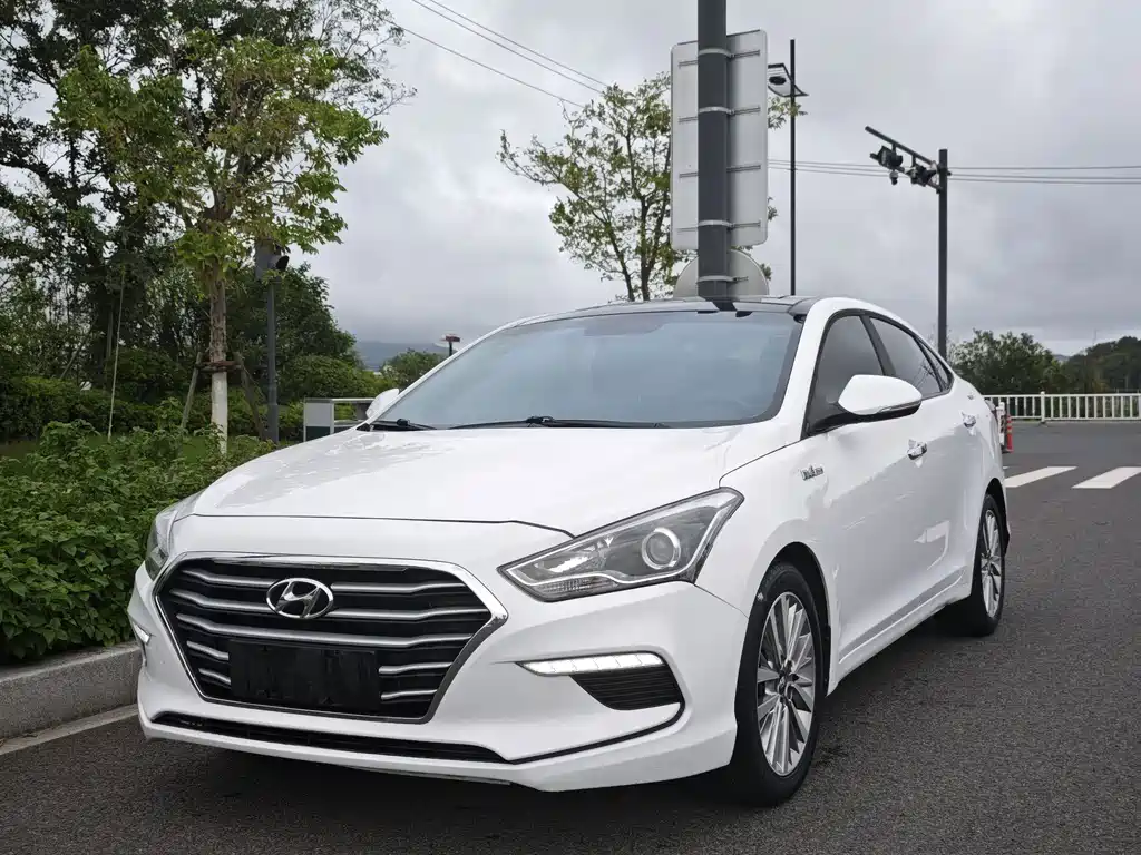 Hyundai Mistra 2020 — фото 1