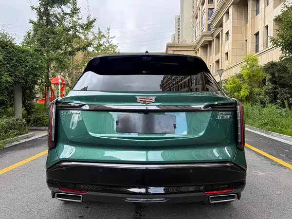 Cadillac XT5 2025