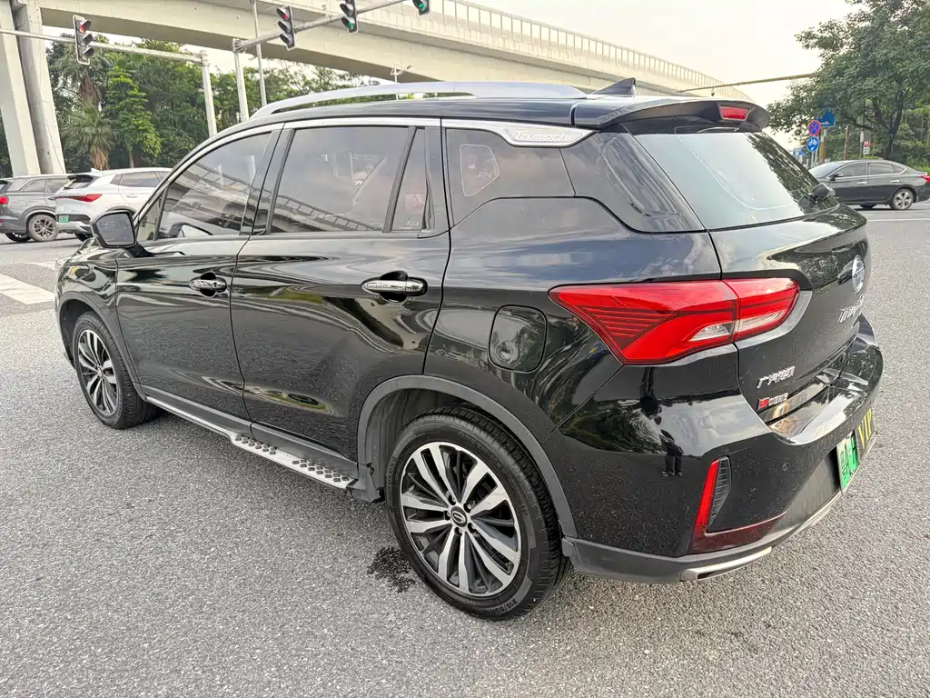 GAC Motor GS4 Hybrid 2019 — фото 7