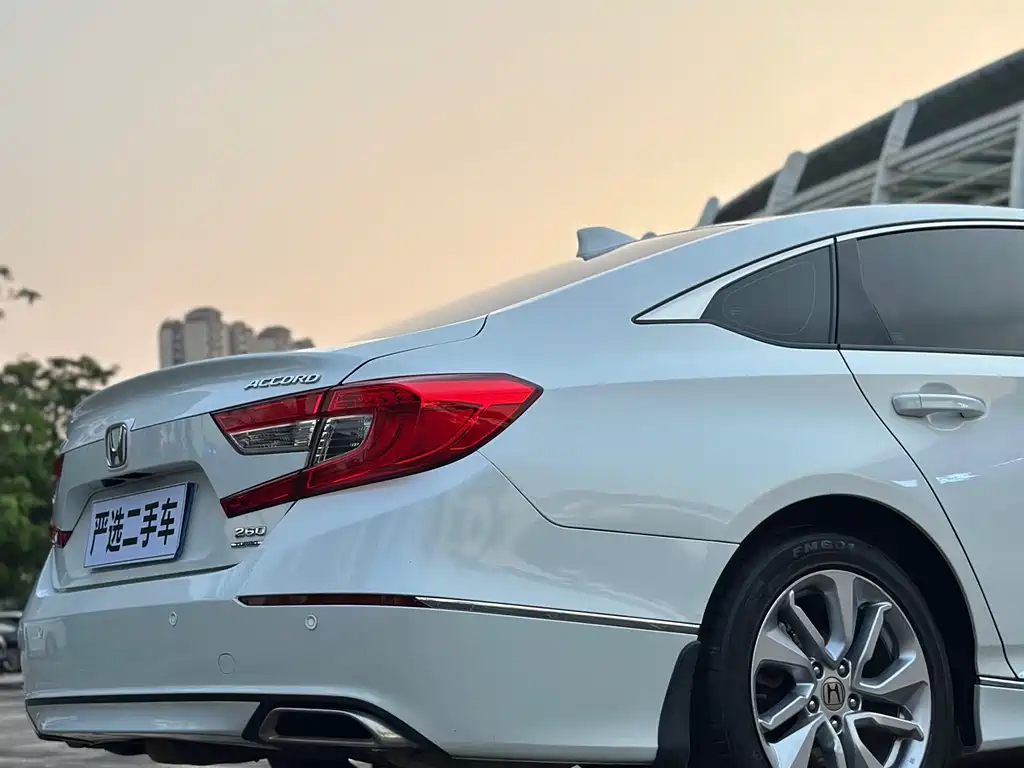 Honda Accord 2019 — фото 14